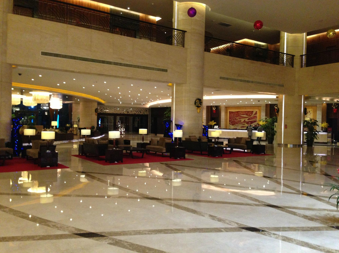 烟台南山皇冠假日酒店主图