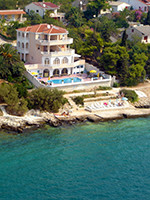 Villa Delfin