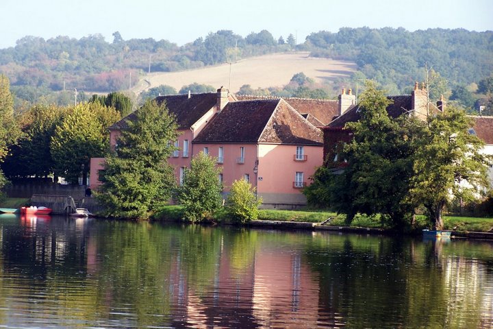 La Vallee de l'Yonne-官方