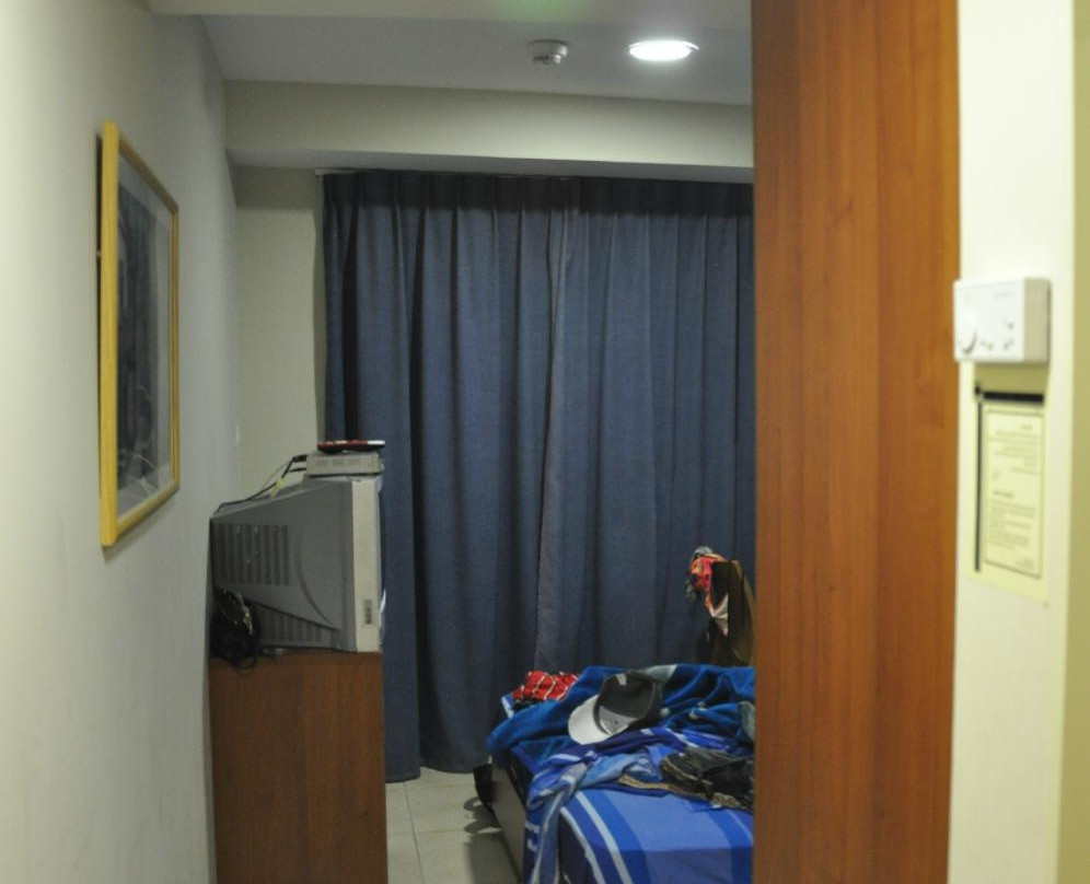 Aviv Spring Hostel主图