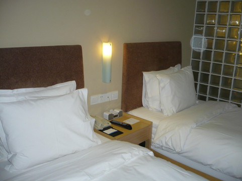 杭州海歆酒店（武林广场潮王路地铁站店)主图