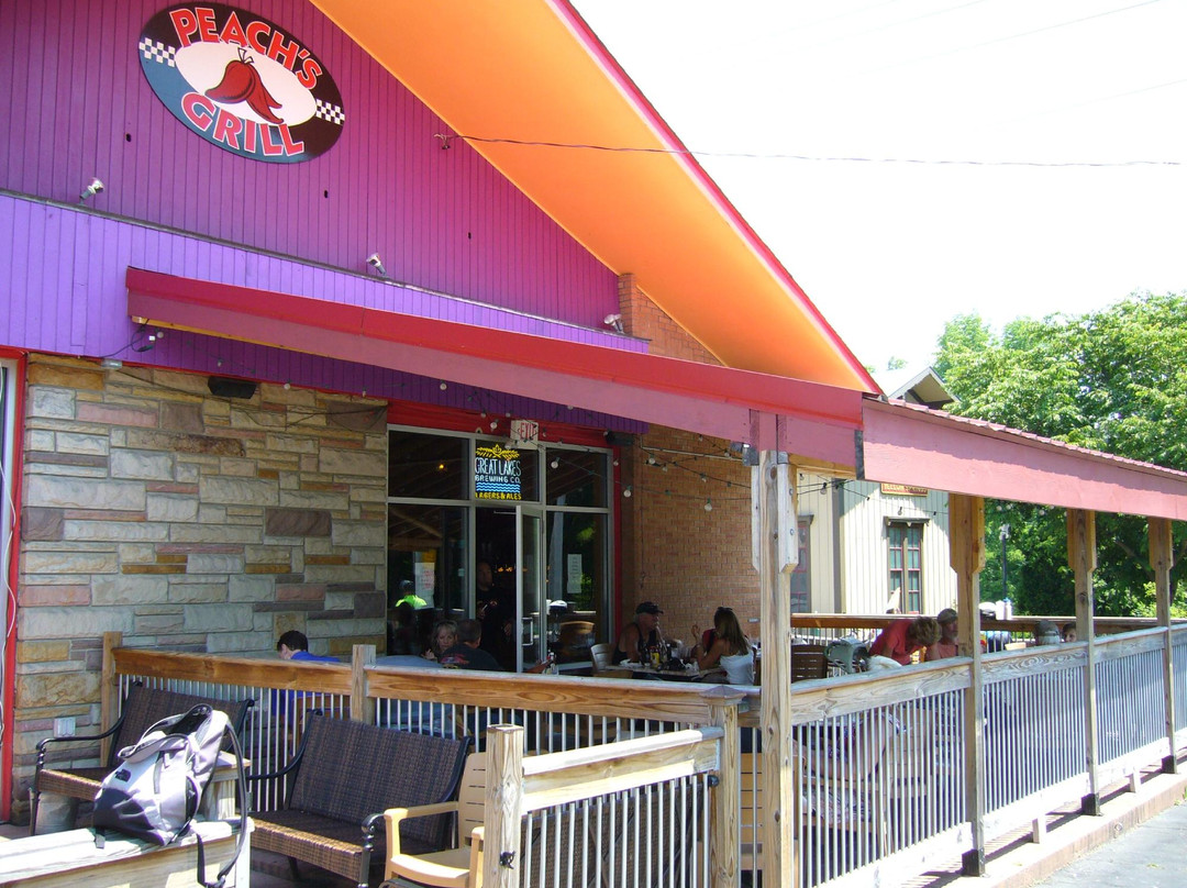 Yellow Springs餐馆和美食-Peach's Grill