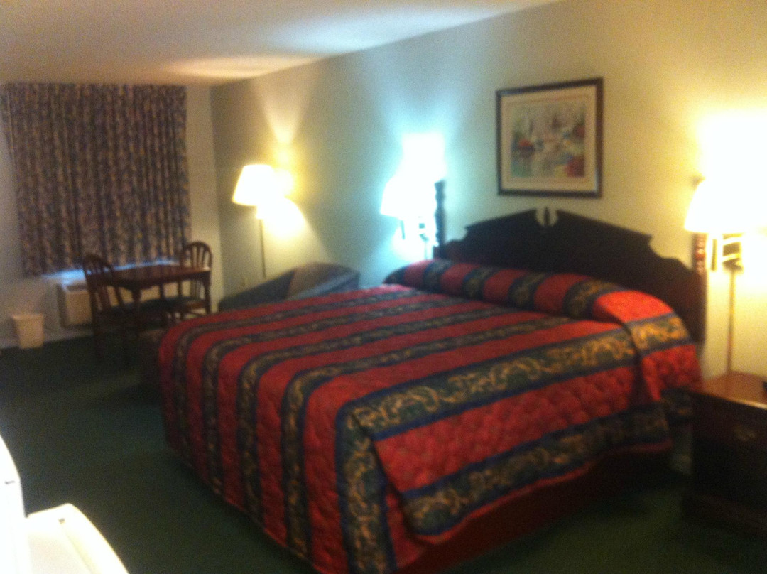 Mt Vernon Inn and Suites主图