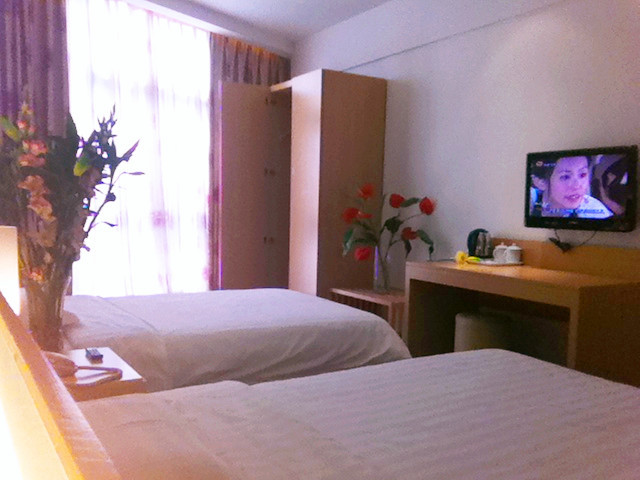 北京速8南站北广场店    主图