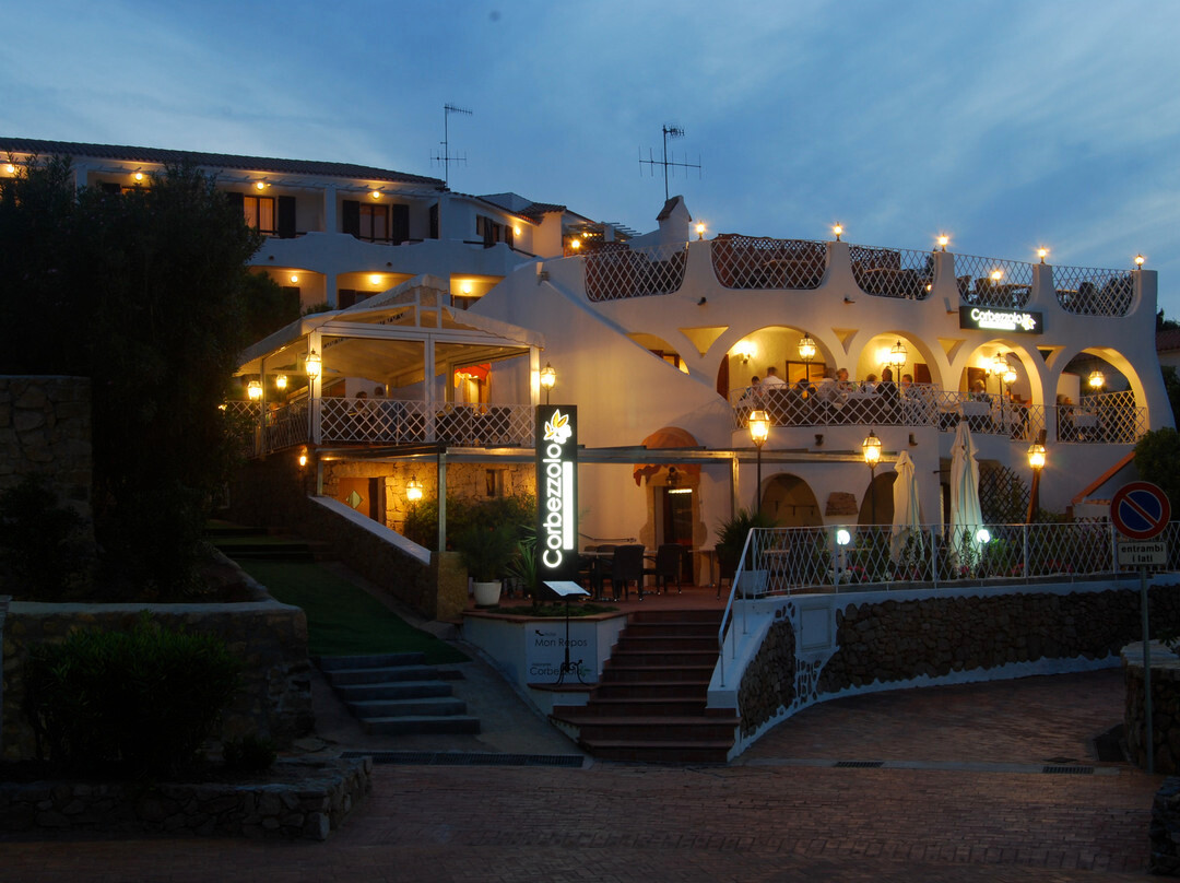 Baia Sardinia餐馆和美食-Ristorante Corbezzolo