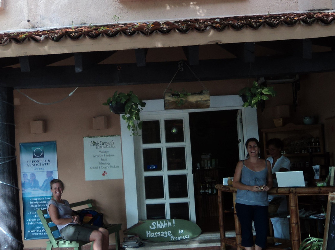 Think Organik Mobile SPA-阿范特拉斯港必去景点