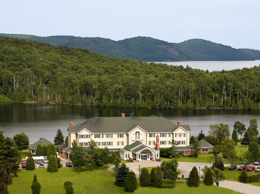 Saint-Alexis-des-Monts酒店住宿-Auberge du Lac-a-l'Eau-Claire