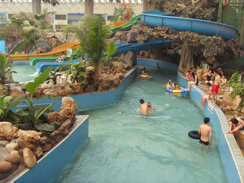 龙脉温泉度假村主图