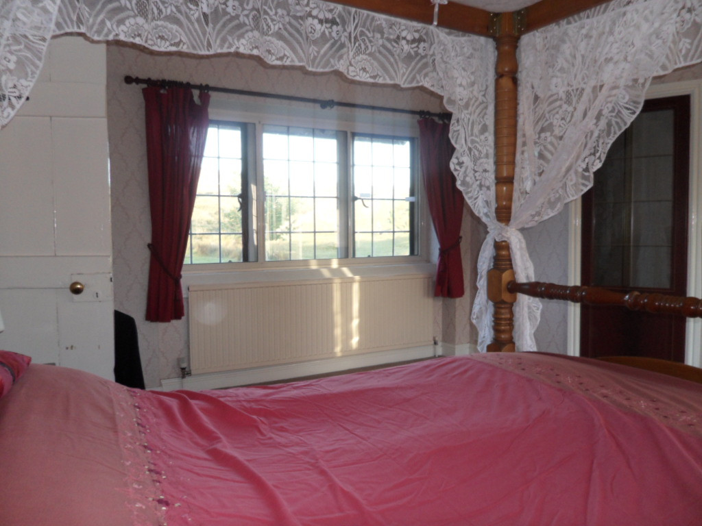 Cross Pipes Cottages