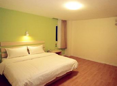 7天西安南门永宁门地铁站店主图