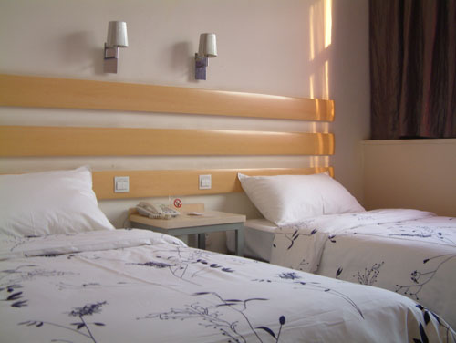 唐嘉快捷酒店-客卧