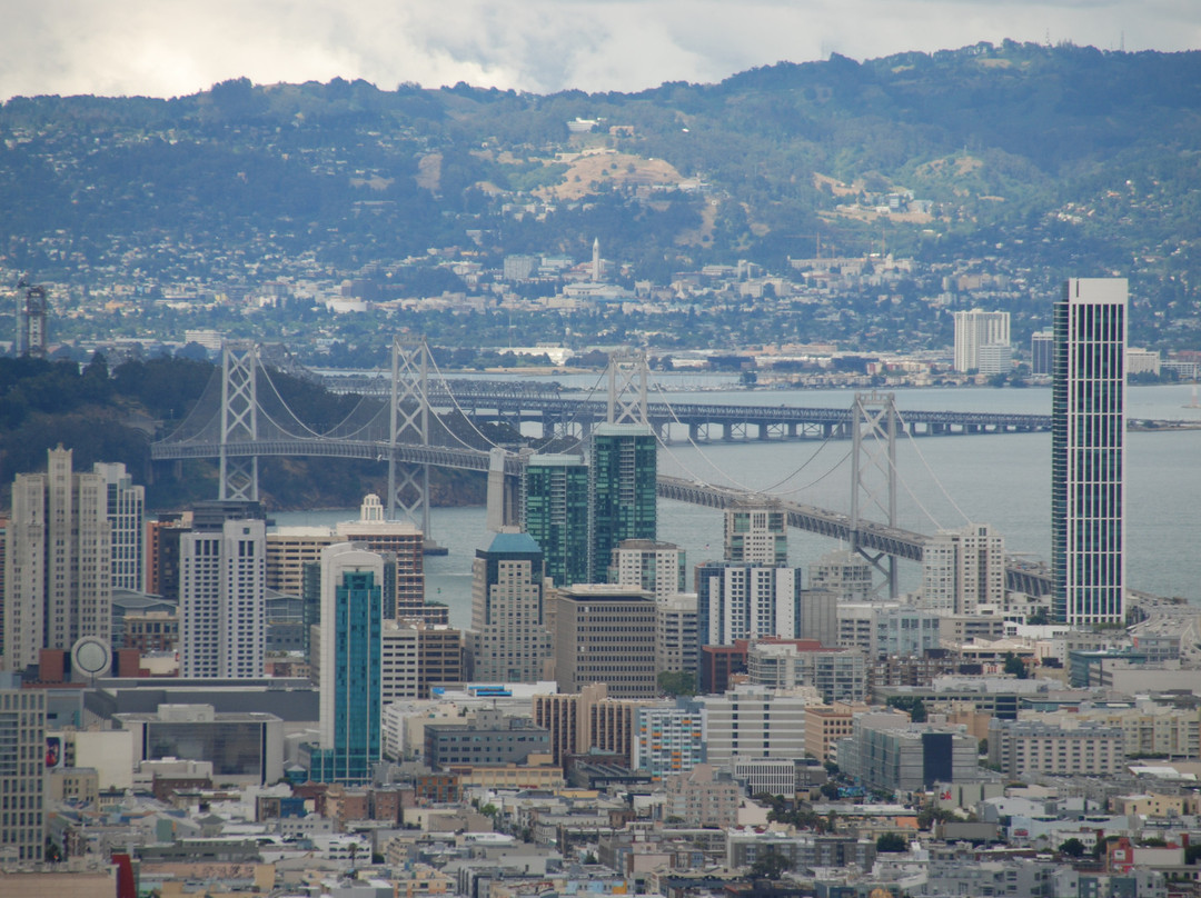 双子峰-旧金山必去景点