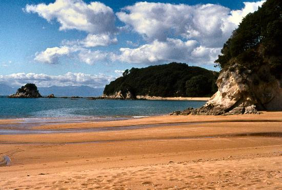 Kaiteriteri Beach-凯特里特里必去景点