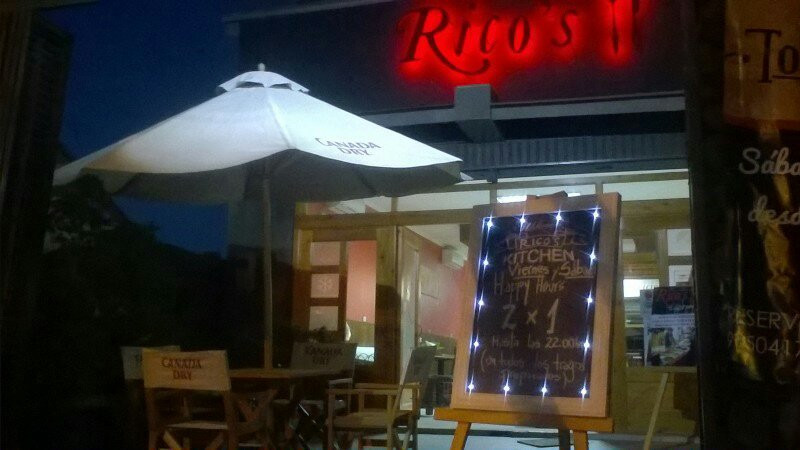 Villa Alegre餐馆和美食-Rico's Restaurante