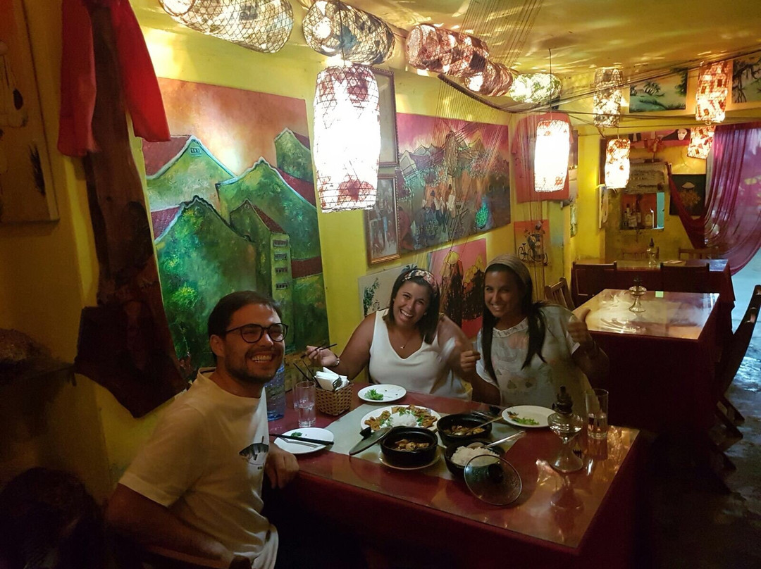 Nocturnal Artist Restaurant &Art