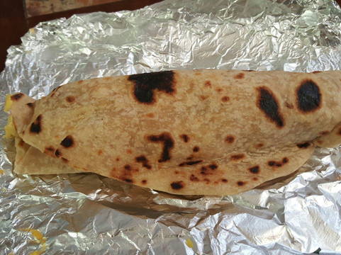 Whitney餐馆和美食-Monte's Breakfast Burritos