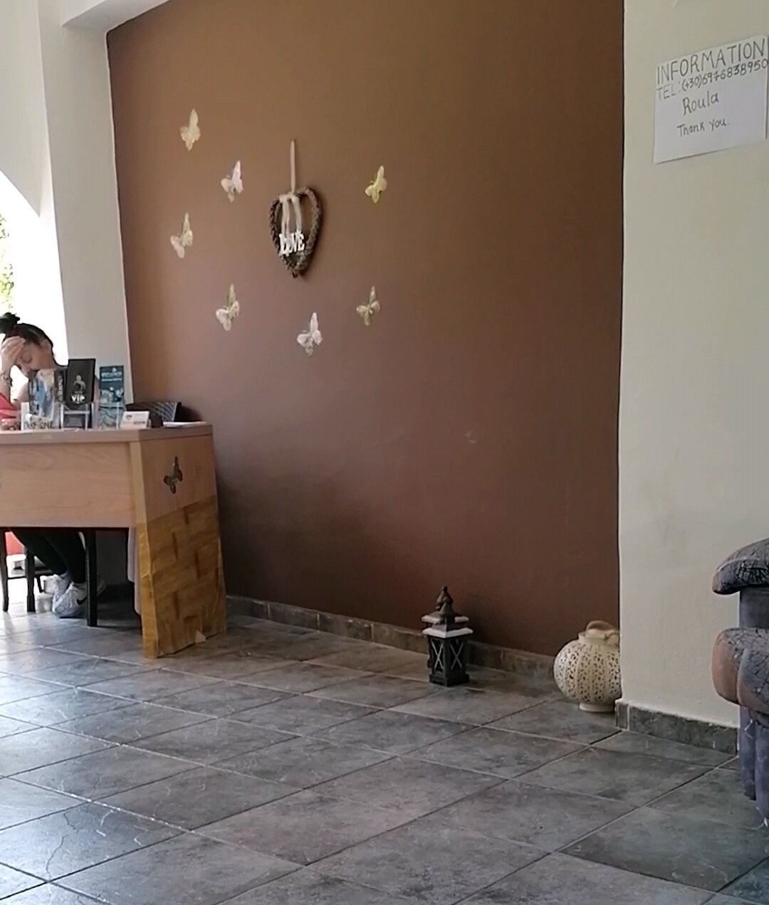 No Name Apartments-官方