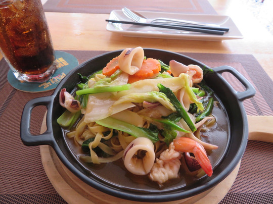 Damnak Mahob Khmer Restaurant