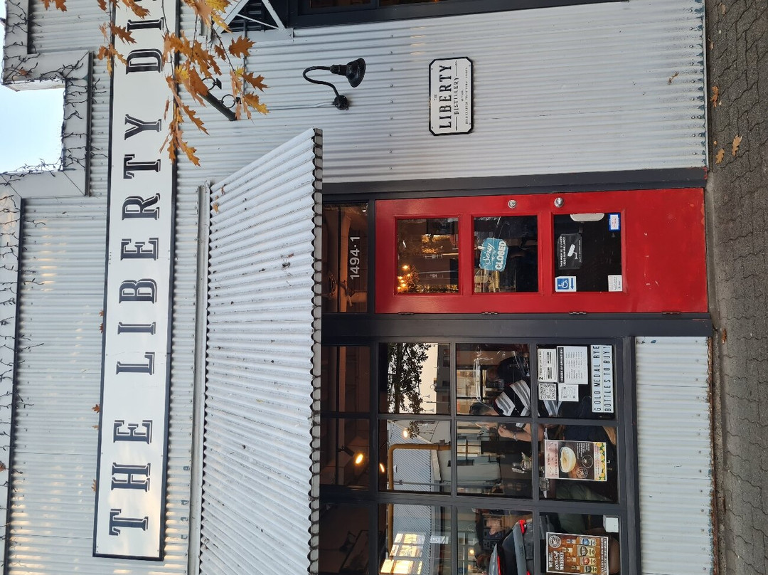 The Liberty Distillery-温哥华必去景点