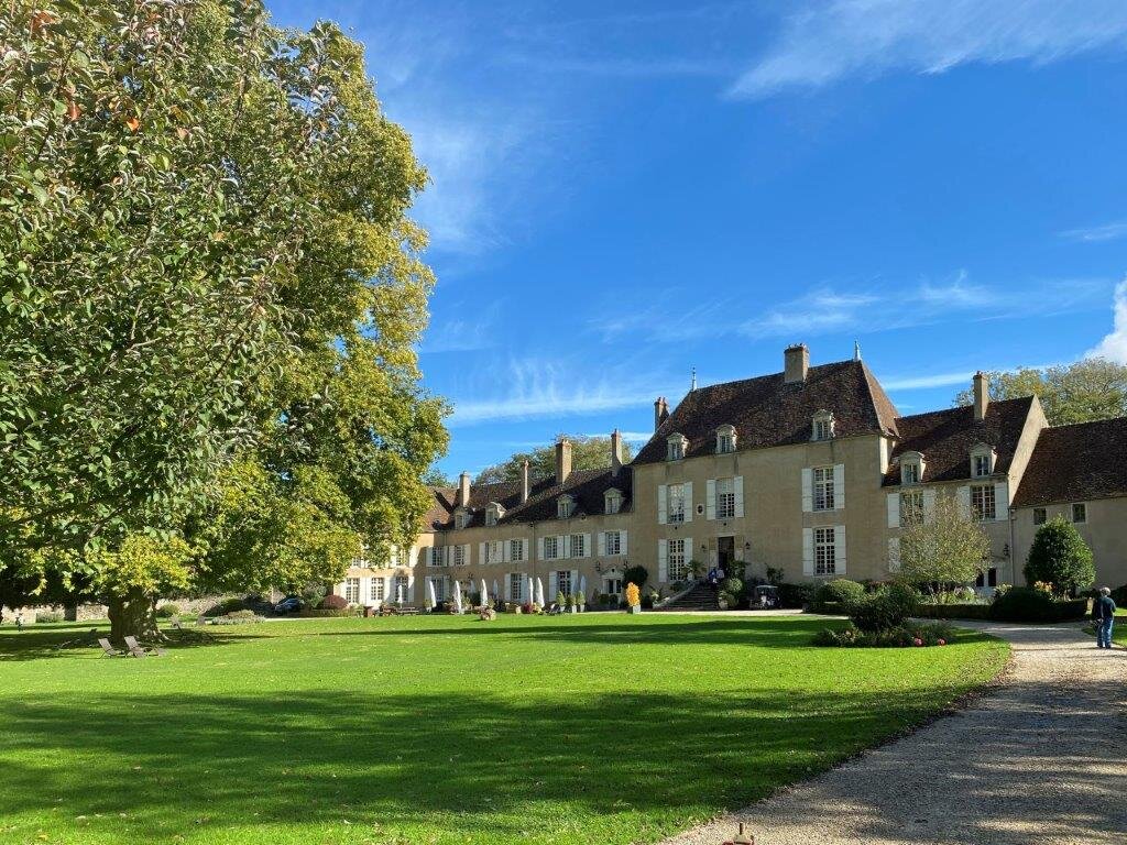 Chateau De Vault De Lugny-官方