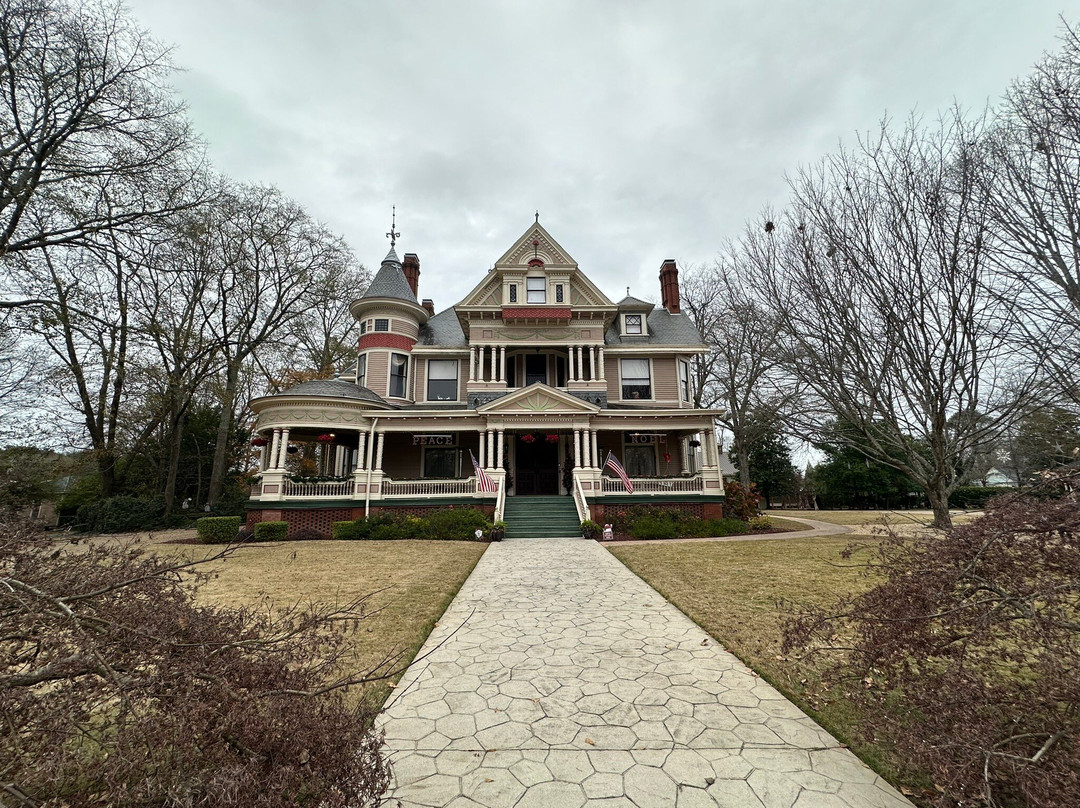 Main Street Trolleys-卡温顿必去景点