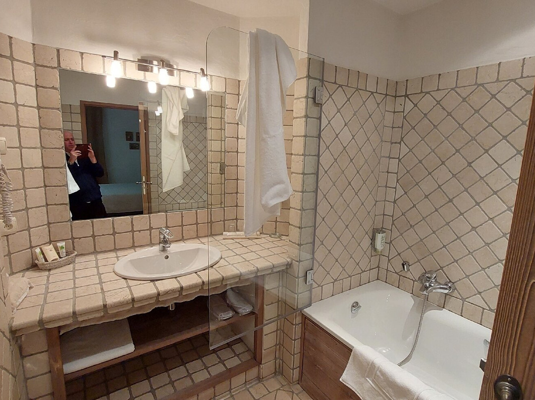 Hotel L’Autantic主图
