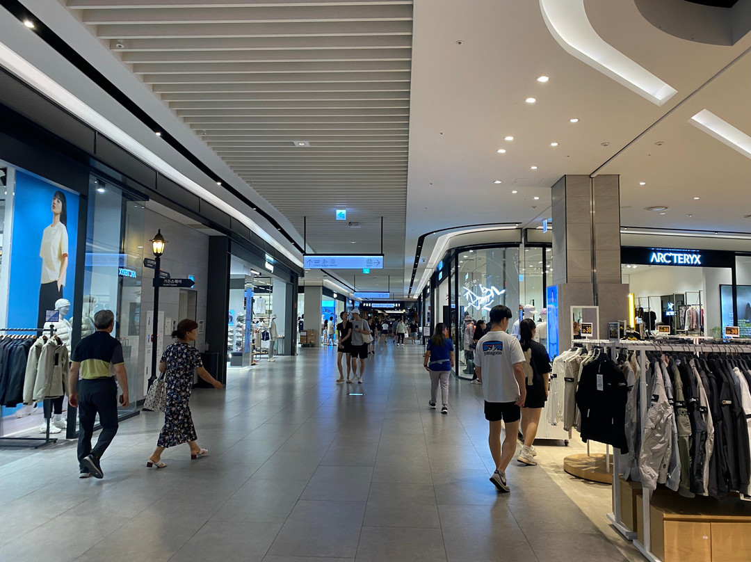 Hyundai Premium Outlet Songdo-仁川必去景点