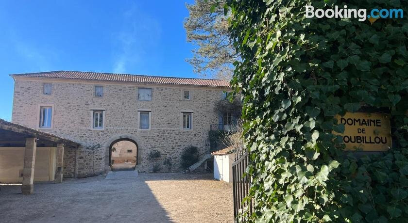 Chateau Coubillou主图