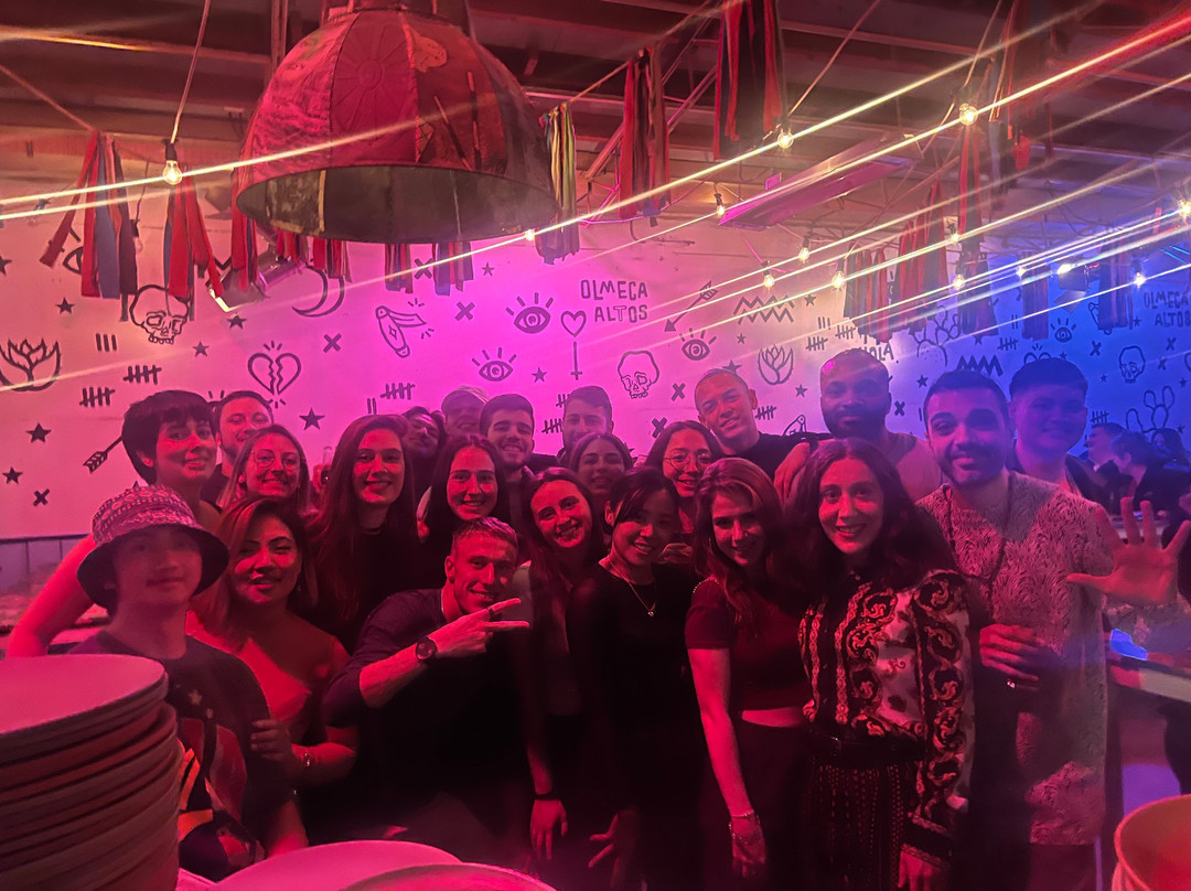 R&M Salsa and Bachata Dance School-悉尼必去景点