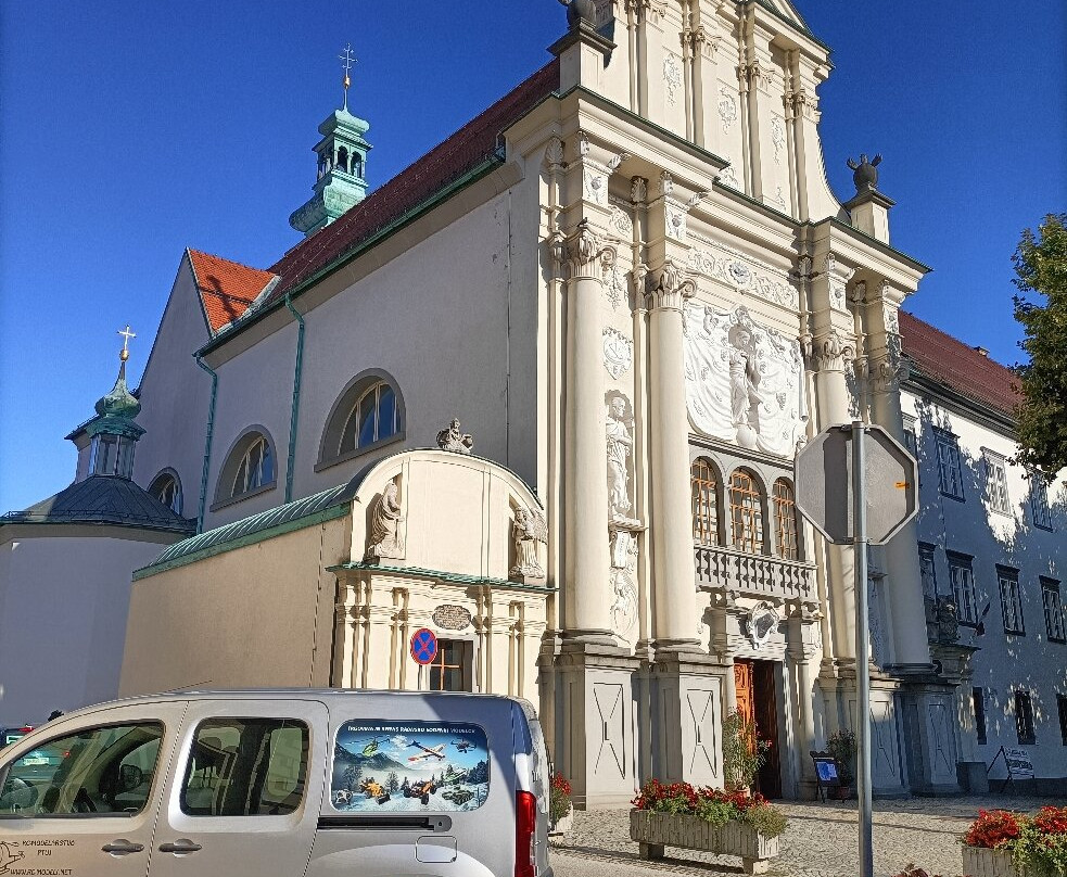 The Minorite Monastery and St Peter and St Paul church景点图片