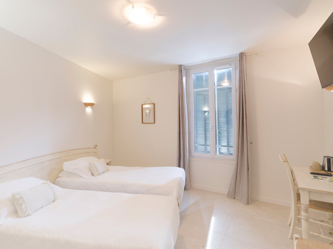 戈若普 - 戈蒂勒酒店主图