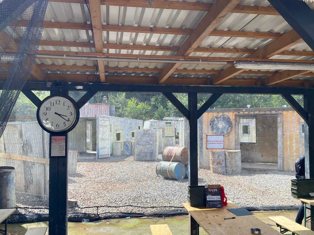 Playpaintball Revolution景点图片