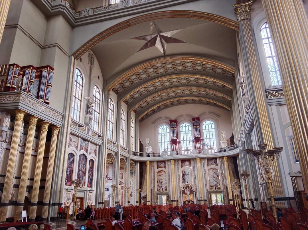 Basilica of Our Lady of Lichen景点图片