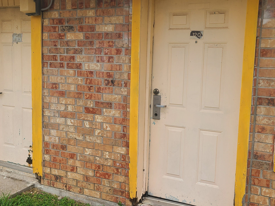 Westworld Country Inn主图