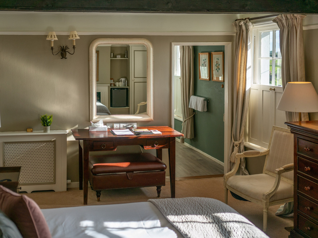 The Royal Oak Inn主图