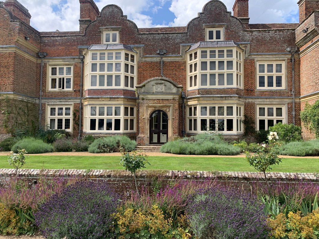 Godinton House & Gardens景点图片