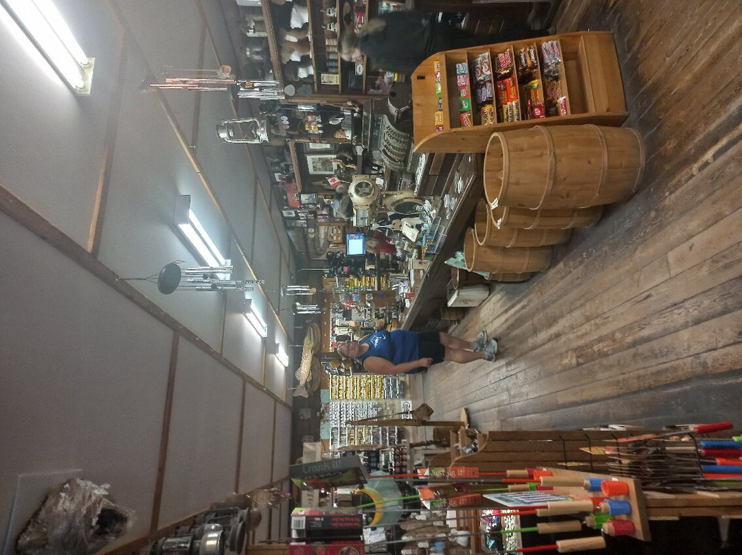 Young's General Store-Wawa必去景点