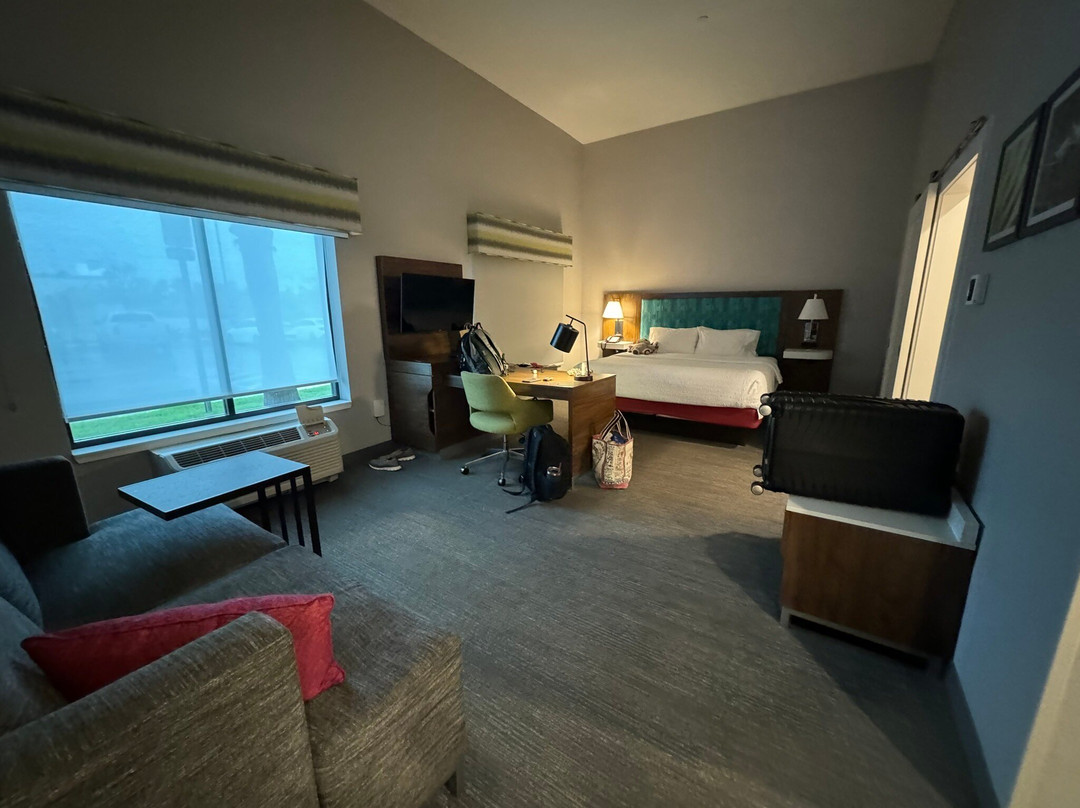 Hampton Inn & Suites By Hilton Middleburg主图