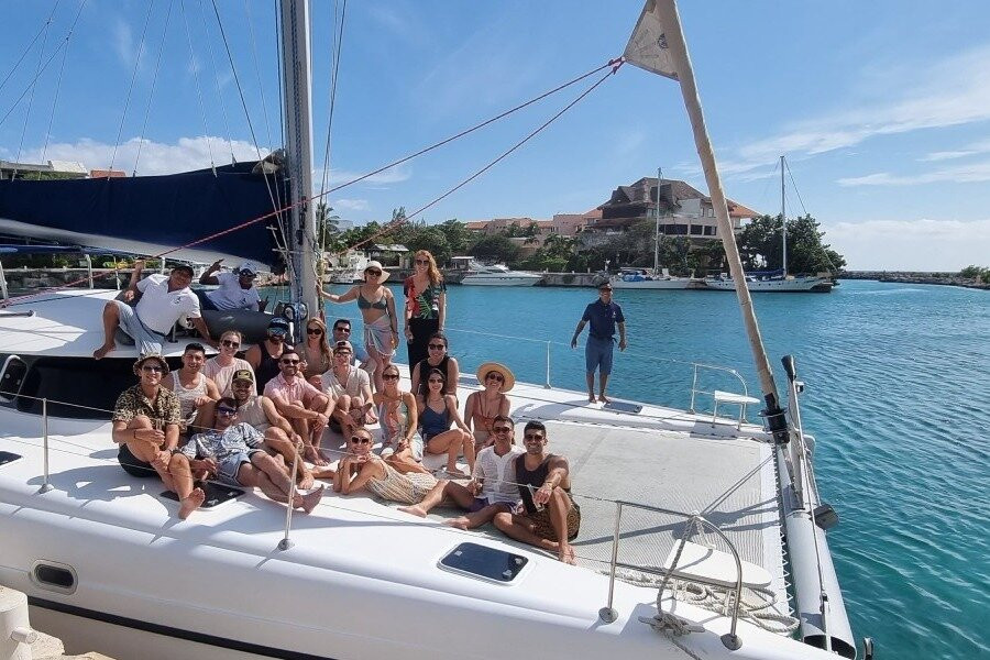 Beyond the Experience - Yacht, Catamaran & Fishing Boat Experiences-阿范特拉斯港必去景点