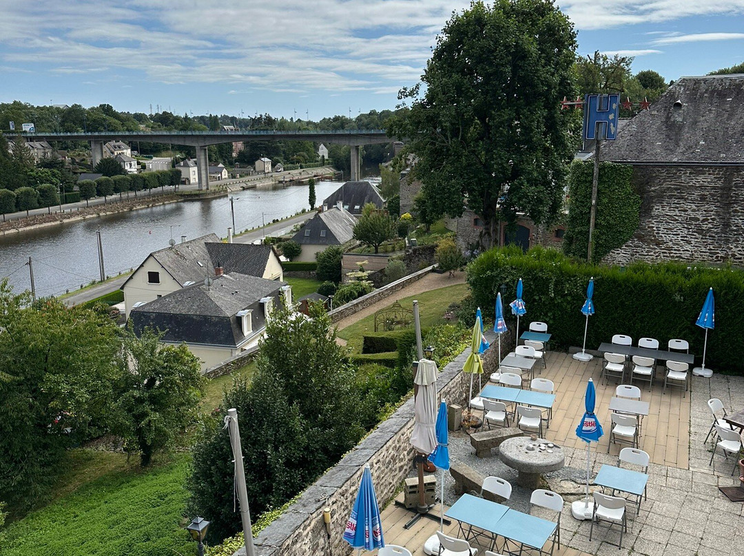 Hôtel La Tour Des Anglais, Mayenne主图