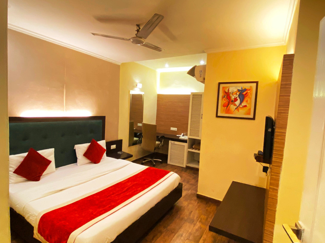 Status Business Hotel