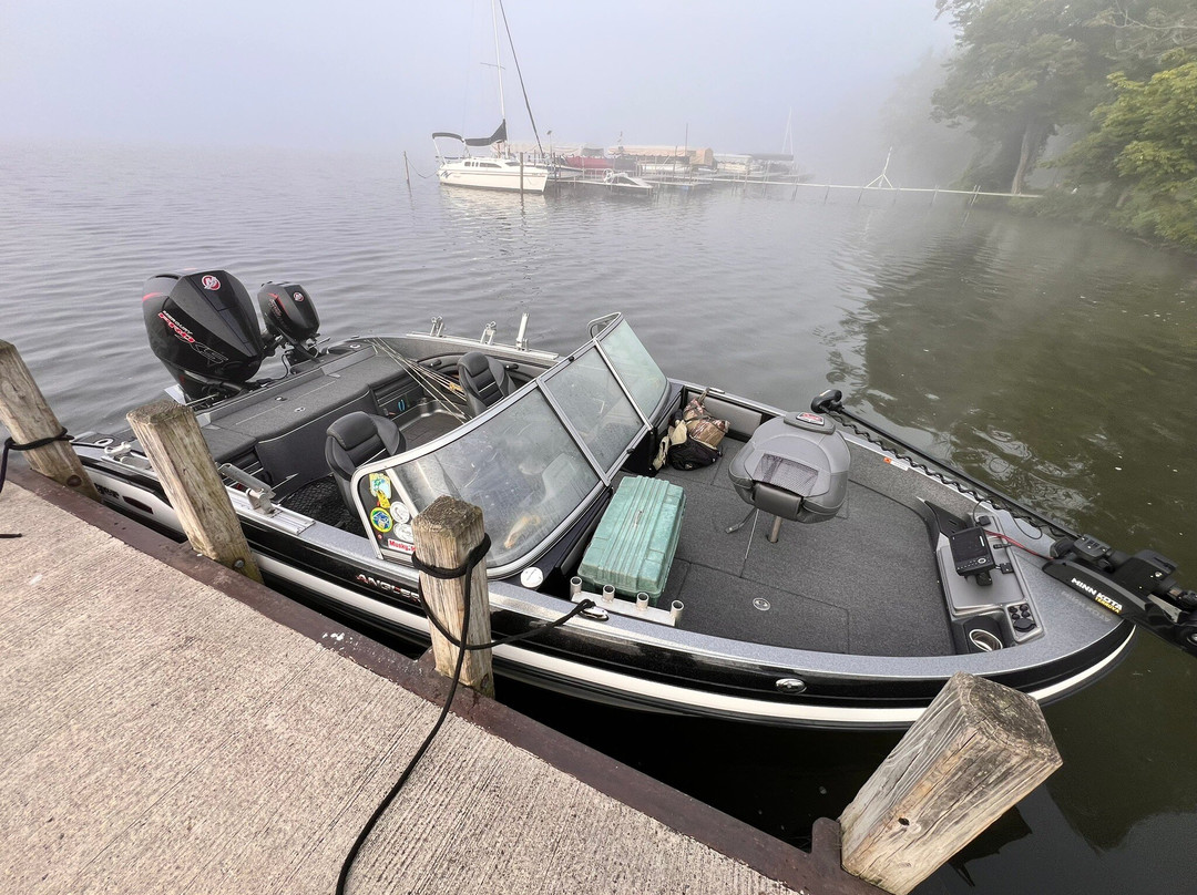 Muddy Creek Fishing Guides-Chautauqua必去景点