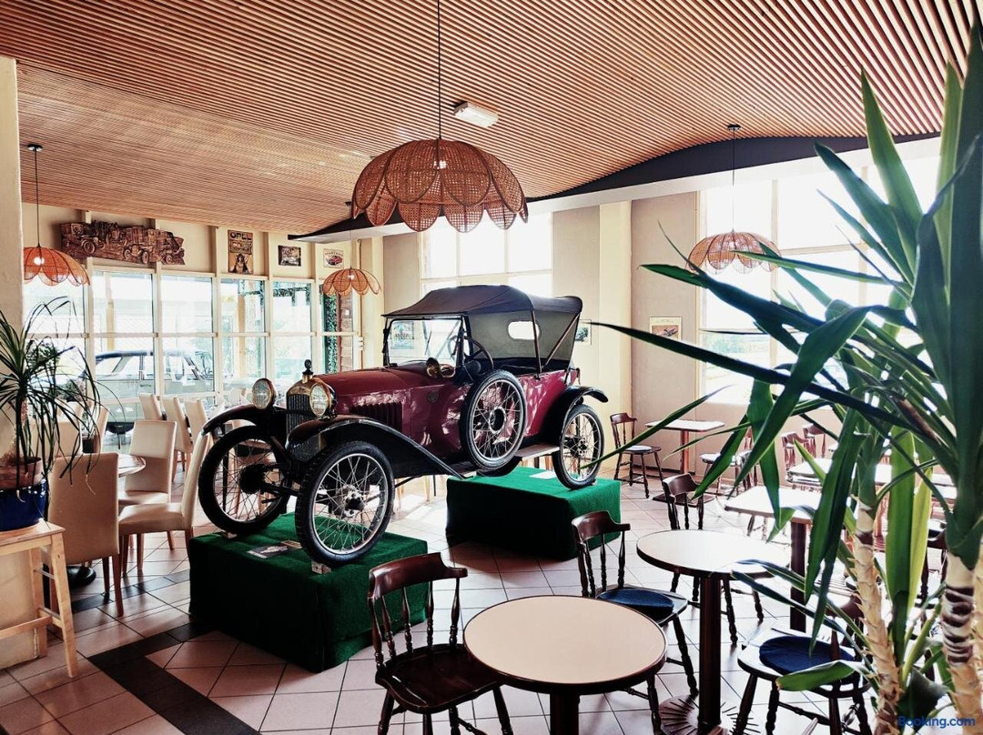 Le Relais De La Croisée