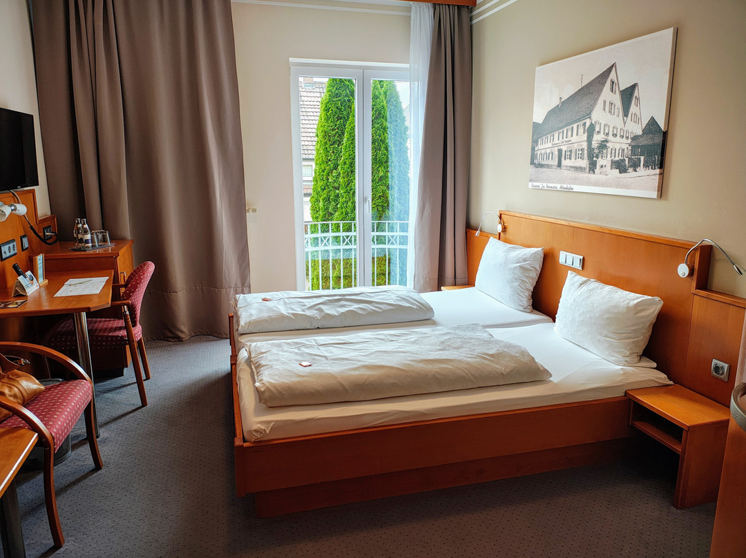 Neumaiers Hirsch Gasthof & Landhotel主图