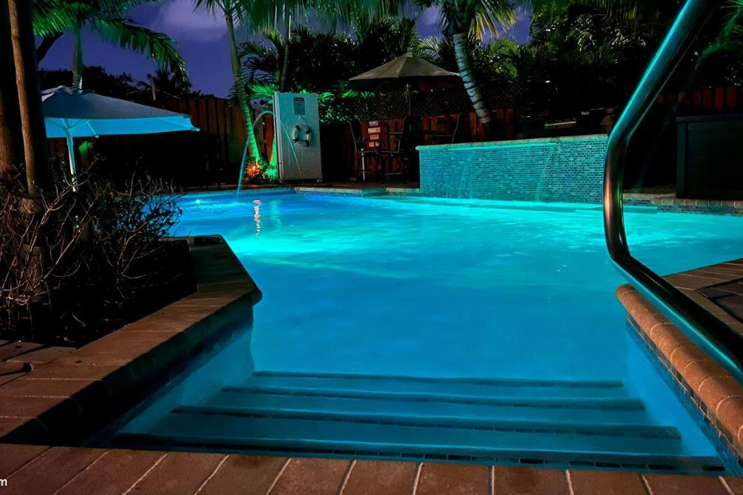 Billy's Resort Solo Hombres