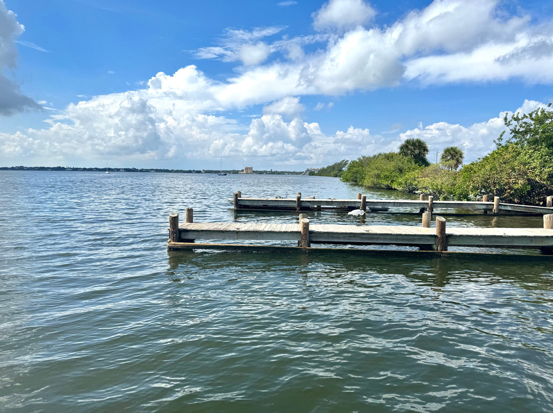 Eau Gallie Arts District景点图片