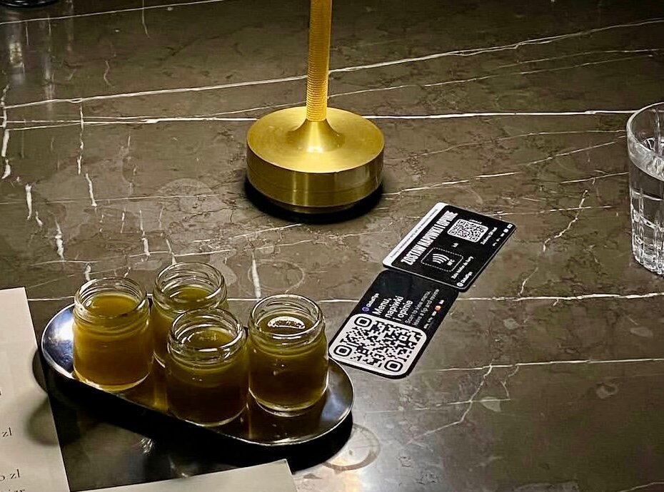 Buns & Bottles Cocktail Bar-华沙必去景点