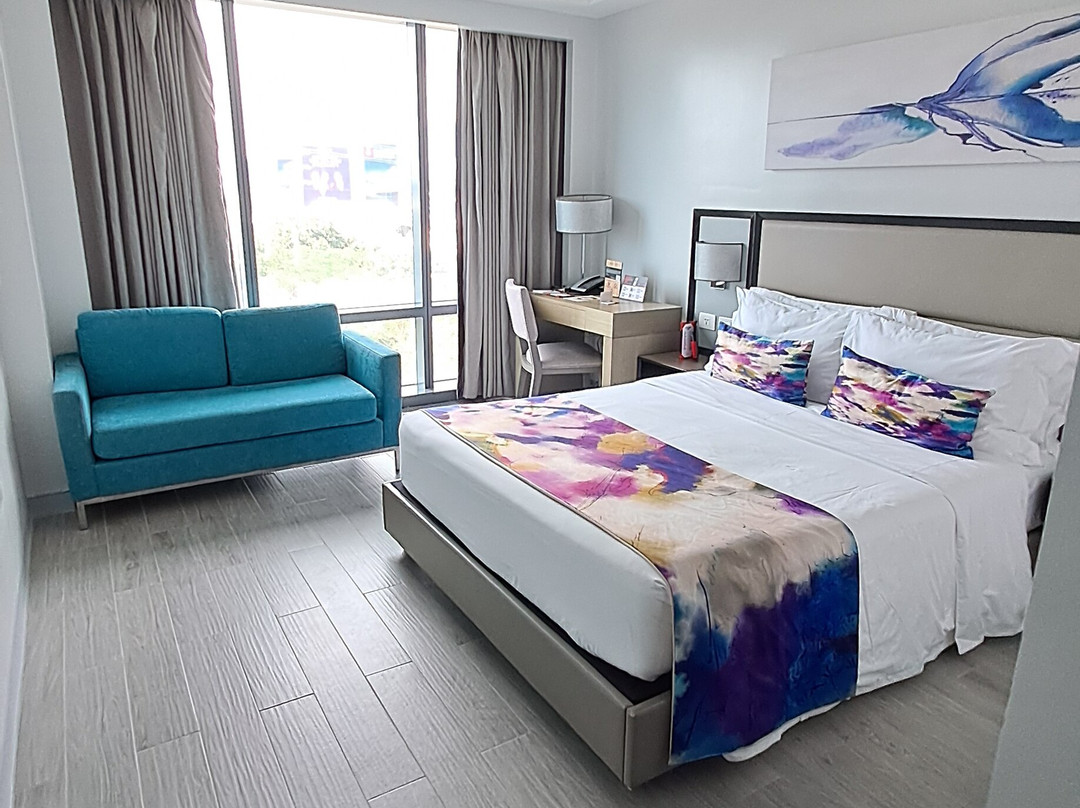 Savoy Hotel Manila主图