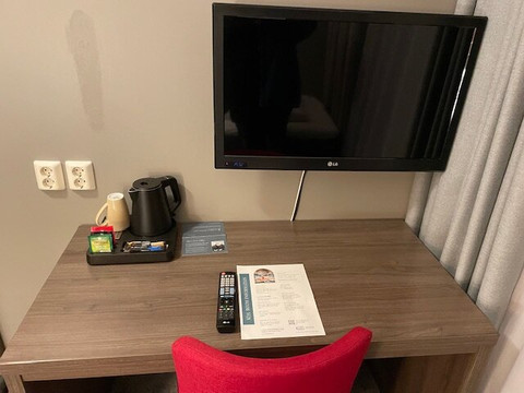 卡尔约翰酒店主图