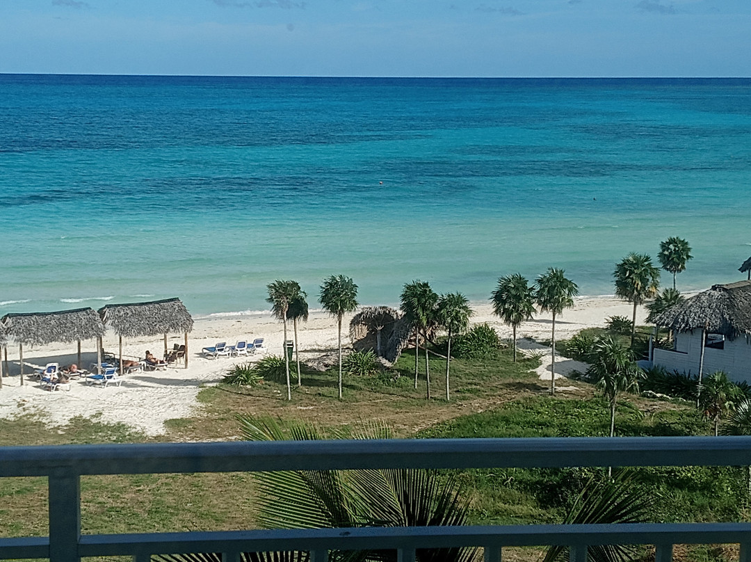Memories Flamenco Beach Resort主图